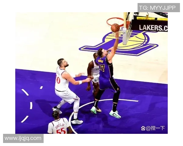 2018年快船与湖人队精彩对决全场录像回放及赛后分析